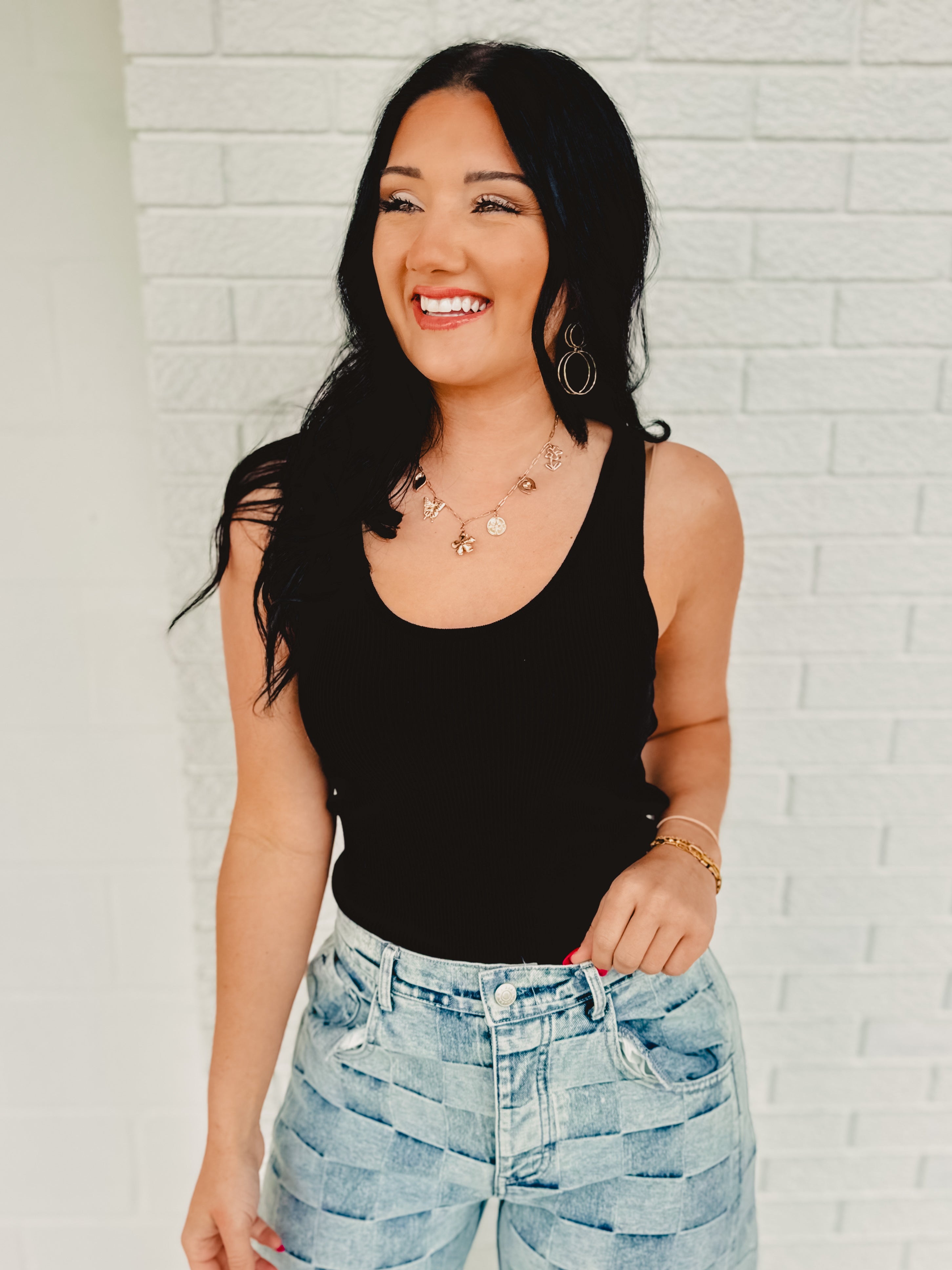 Ribbed Scoop Neck Knit Tank - Black